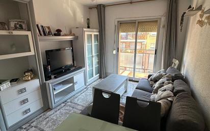 Living room of Flat for sale in Alcalá de Henares  with Heating, Terrace and Furnished