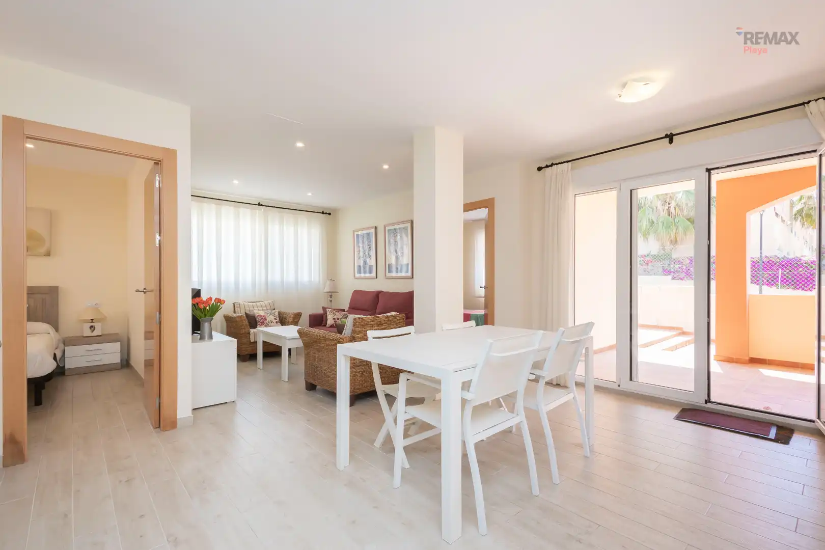 Vivienda con piscina en venta en Calle Islas Canarias, imagen 9