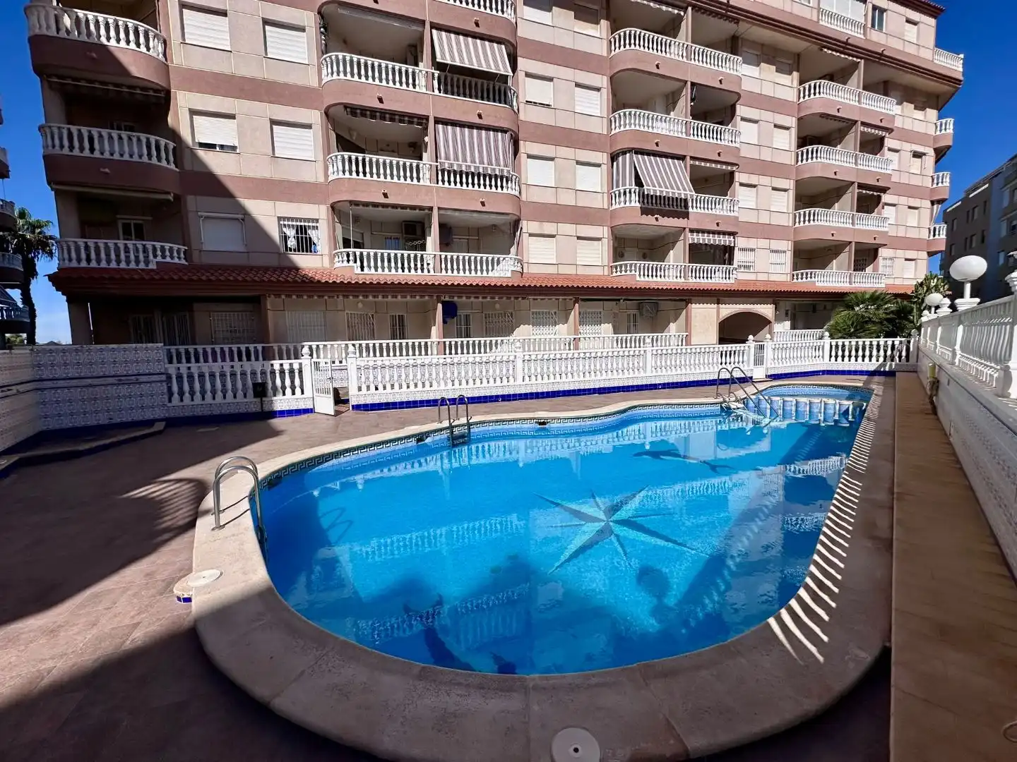 Swimming pool of Flat for sale in Torrevieja  with Air Conditioner and Balcony