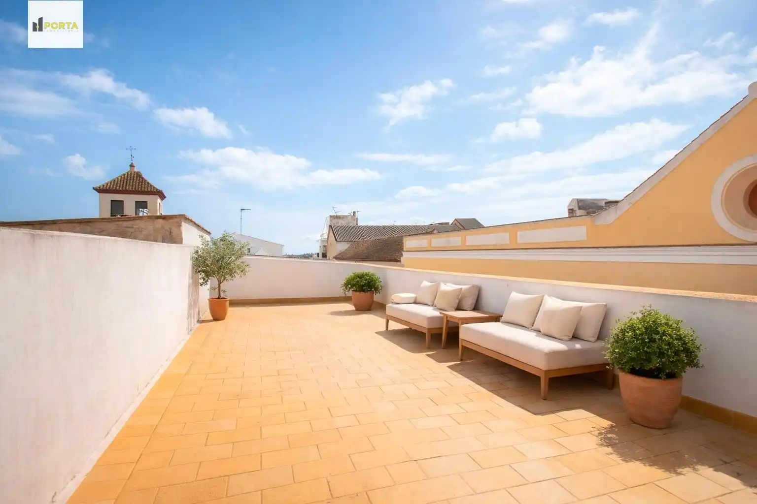 Casa o xalet en venda a Ayuntamiento - Barrio Alto