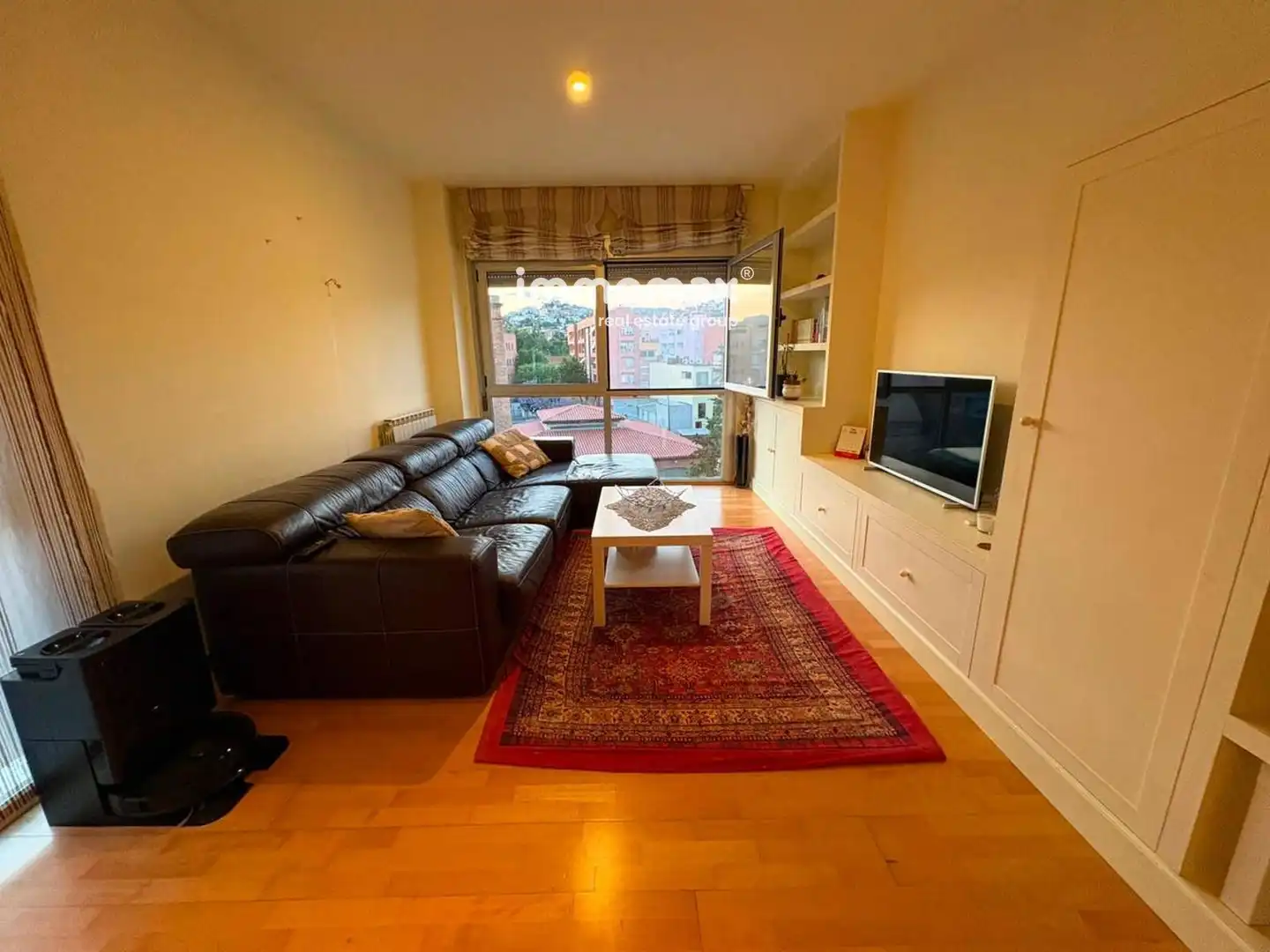 Flat with lift to rent in LAUREA MIRO