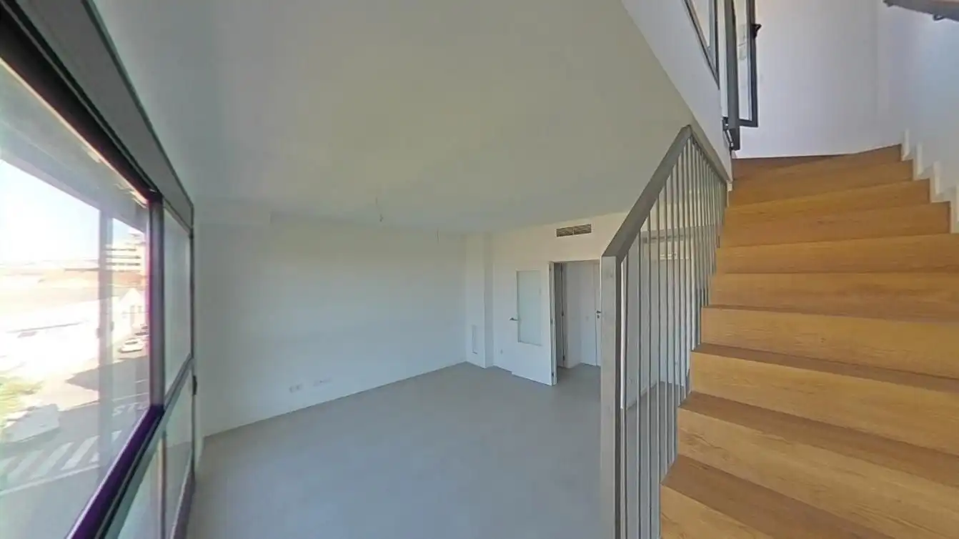 Maisonette zum Verkauf in Terrassa mit Klimaanlage, Heizung und Terrasse