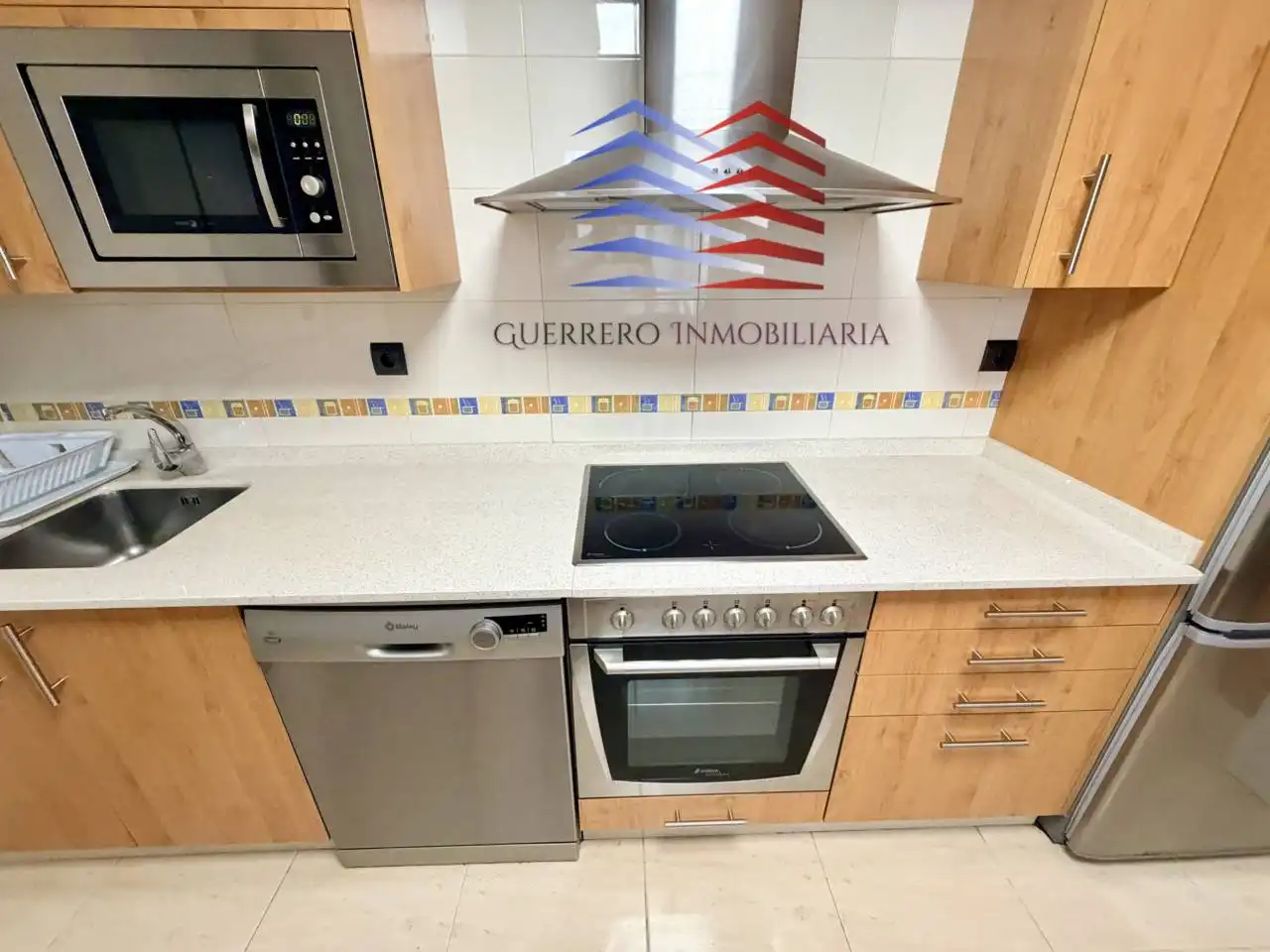 Cuina de Apartament en venda en Ourense Capital  amb Calefacció, Parquet i Traster