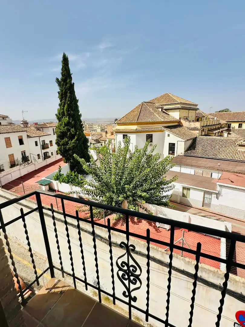 Exterior view of Flat for rent in Granada  with Parquet flooring, Furnished and Washing machine