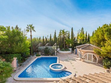 Villa avec piscine à vendre à Ciudad Quesada