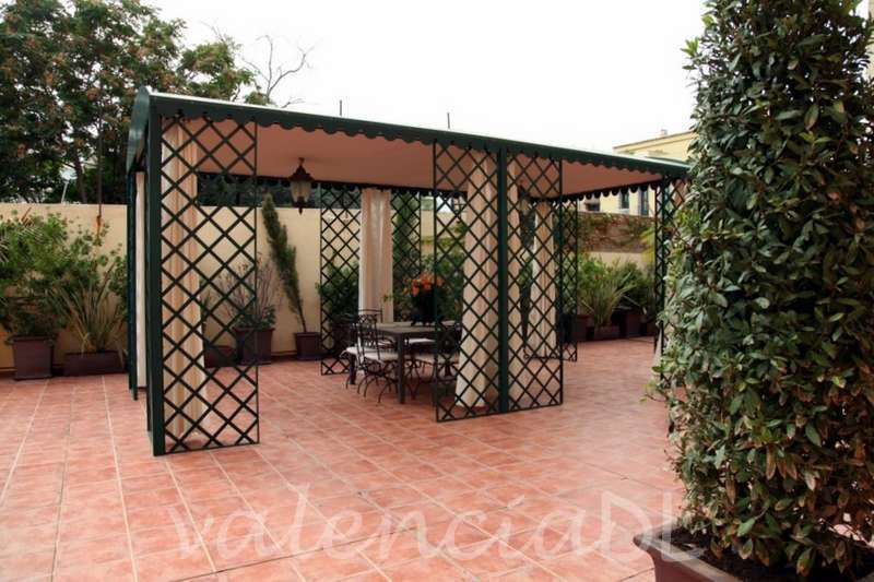 Jardí de Edifici en venda en  Valencia Capital