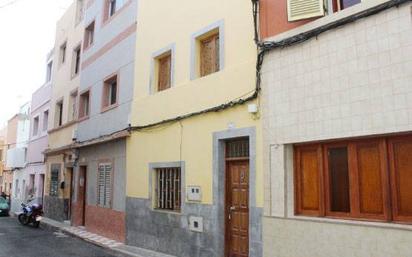 Vista exterior de Casa o xalet en venda en Las Palmas de Gran Canaria amb Terrassa