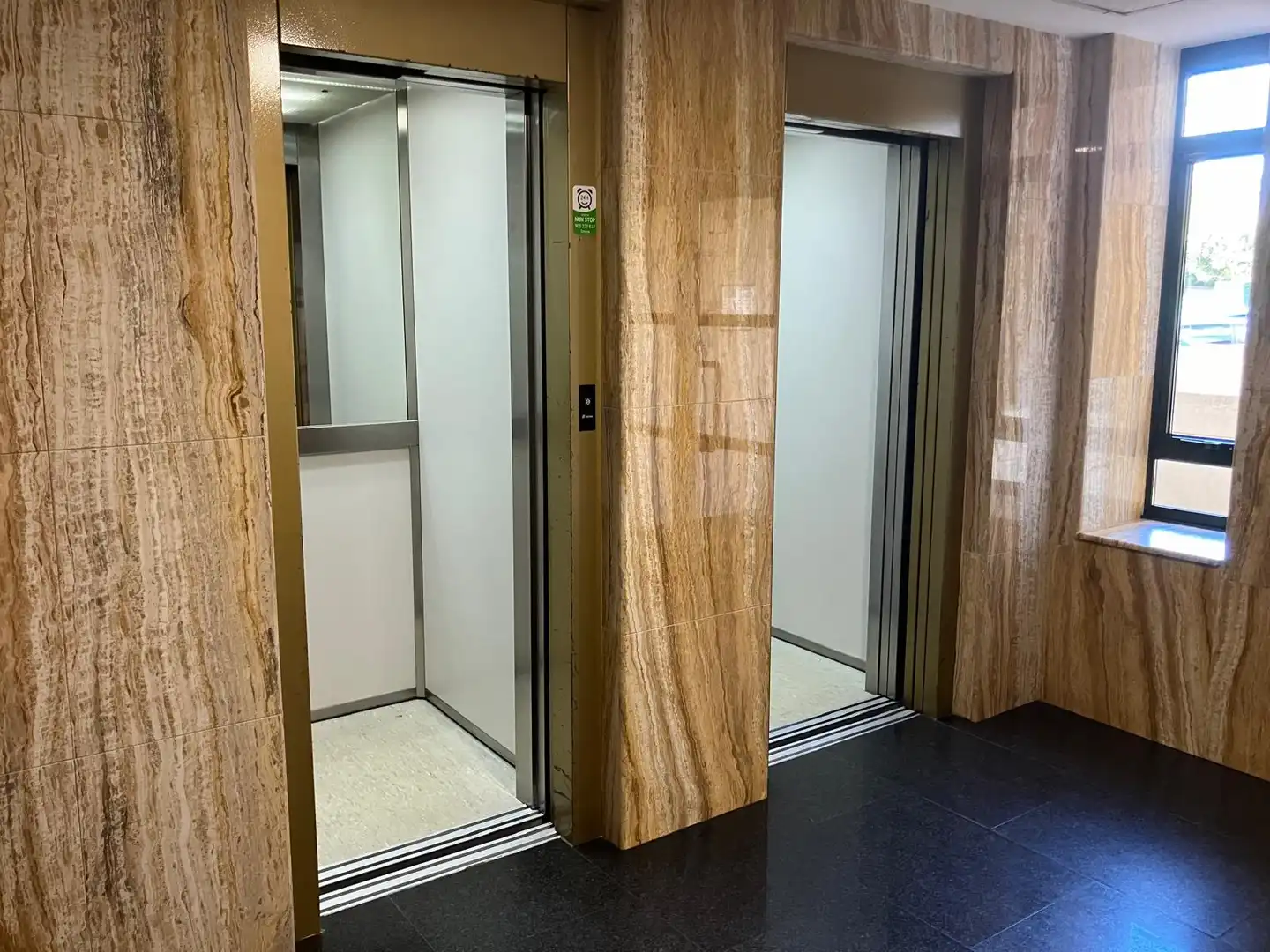 Apartamento en venta en Oleiros con Calefacción, Jardín privado y Parquet