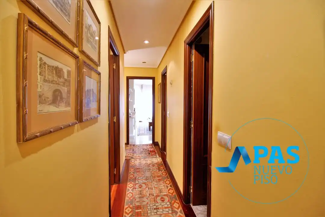 Piso en venta en Santander con Calefacción, Terraza y Trastero