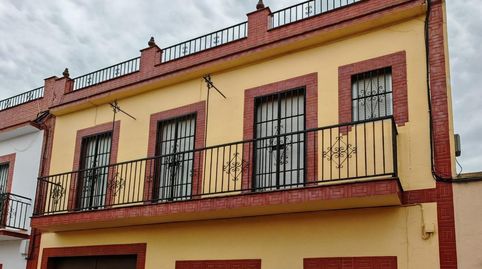 Foto 2 de Casa o chalet en venta en Brenes, Sevilla