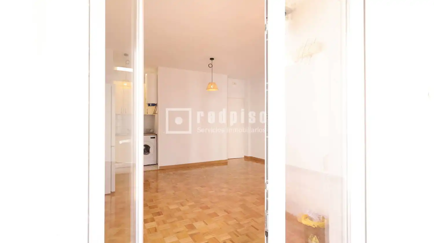 Habitación de Piso de alquiler en Madrid con Calefacción y Terraza