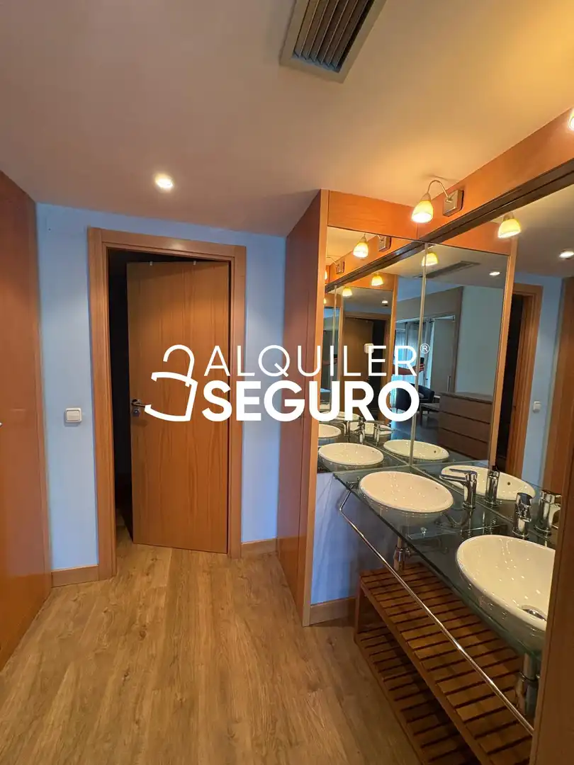 Pis de lloguer en Madrid amb Aire condicionat, Calefacció i Piscina