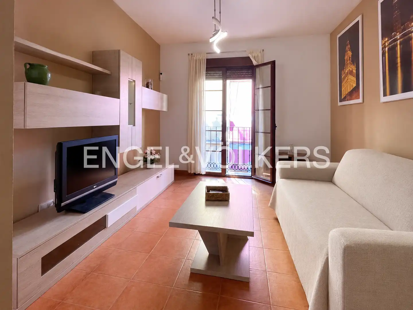 Maisonette zur Miete in Triana Casco Antiguo