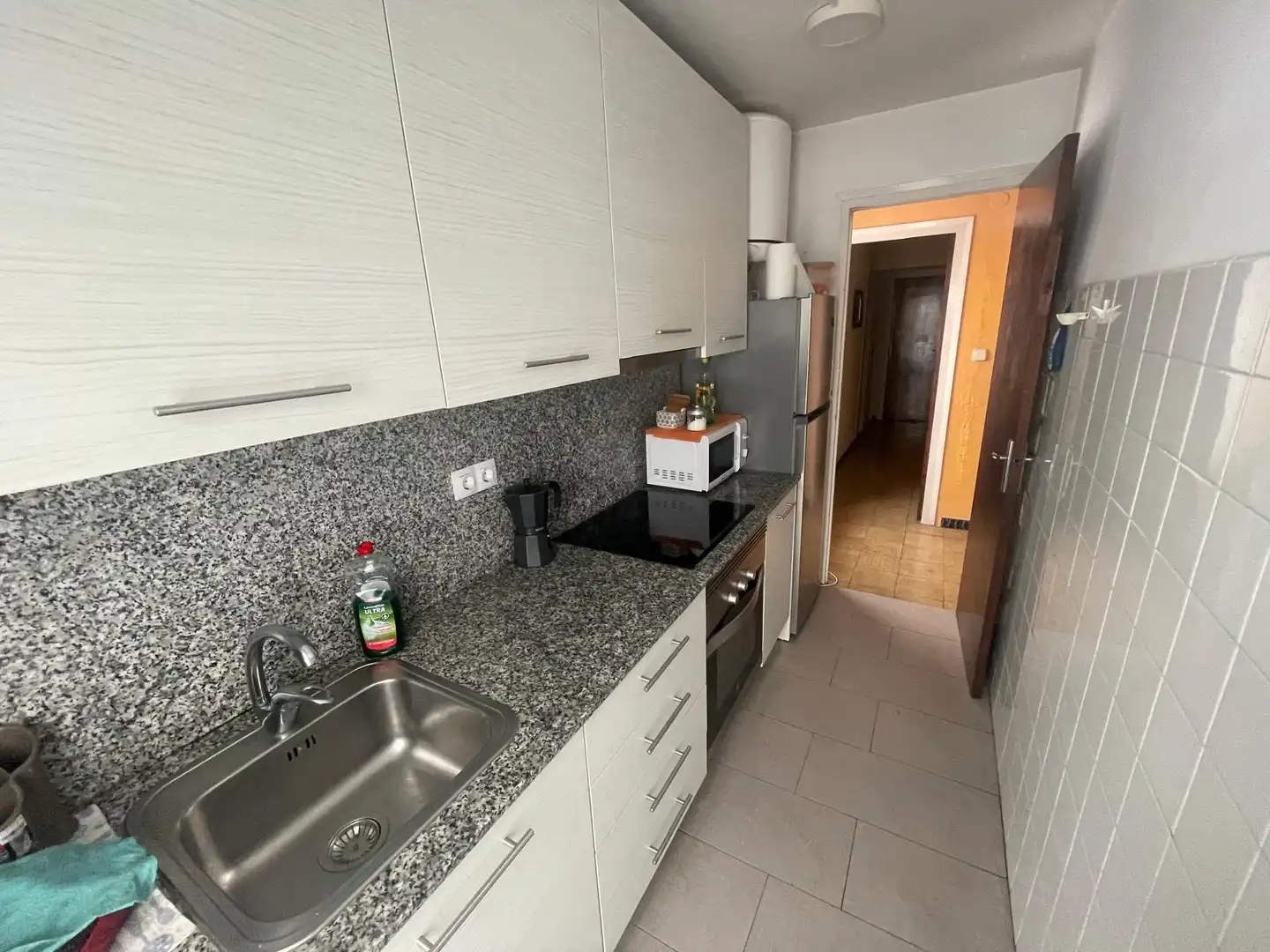 Cocina de Piso de alquiler en Tarragona con Aire acondicionado, Calefacción y Amueblado