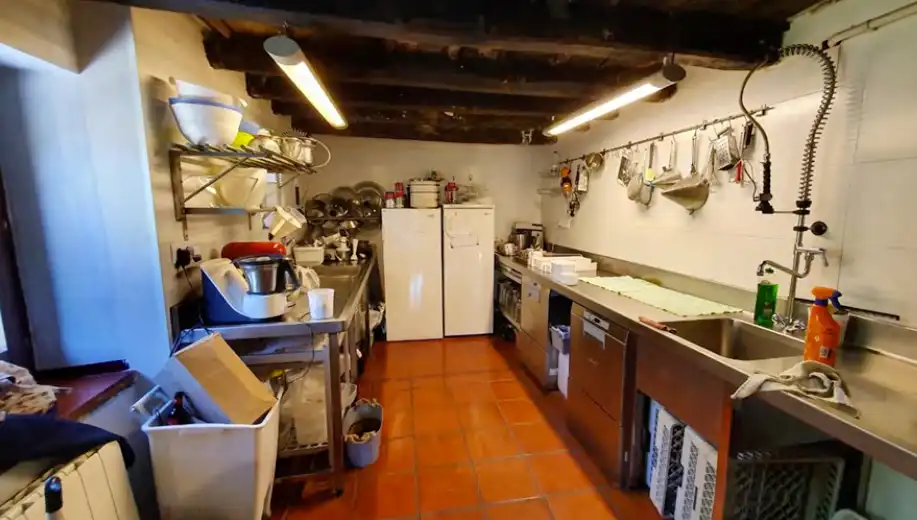 Casa rústica con piscina en venta en Planoles, imagen 23