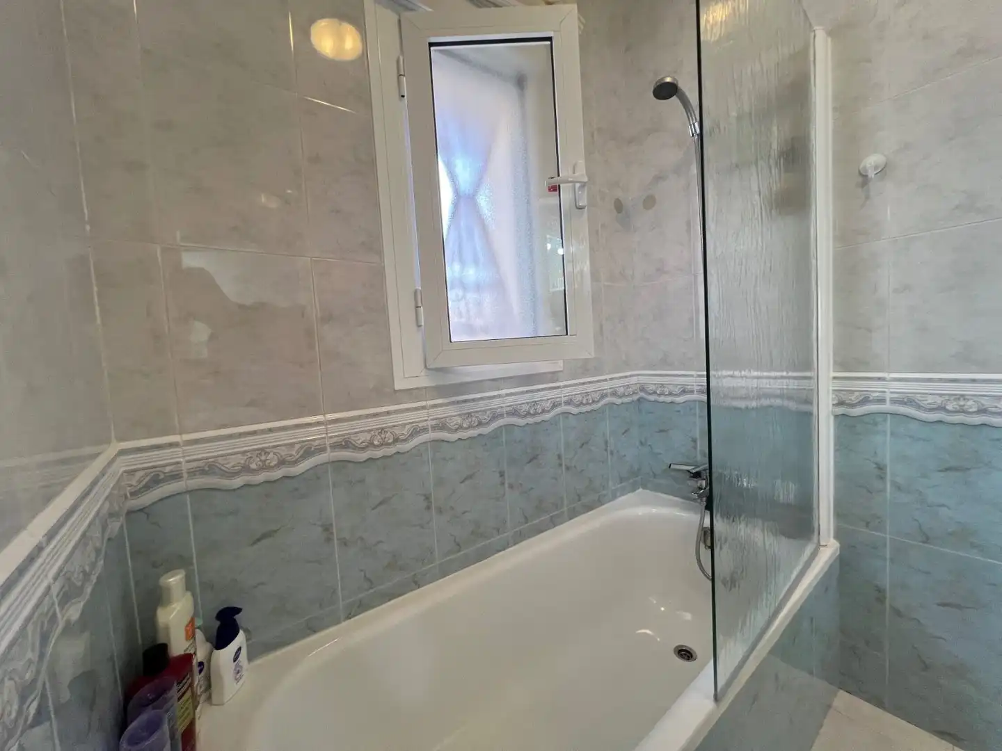 Bathroom of Houses for sale in Rojales