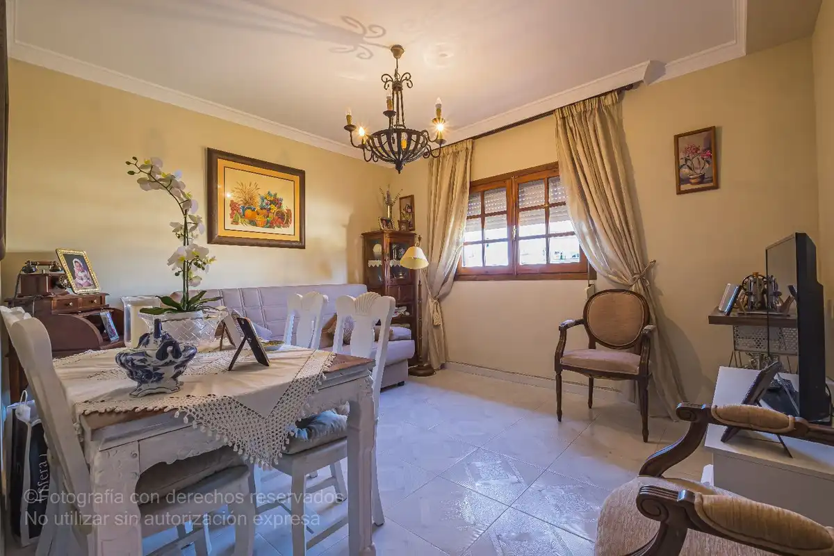 Chalet con terraza en venta en Calle Castilla 99, imagen 3