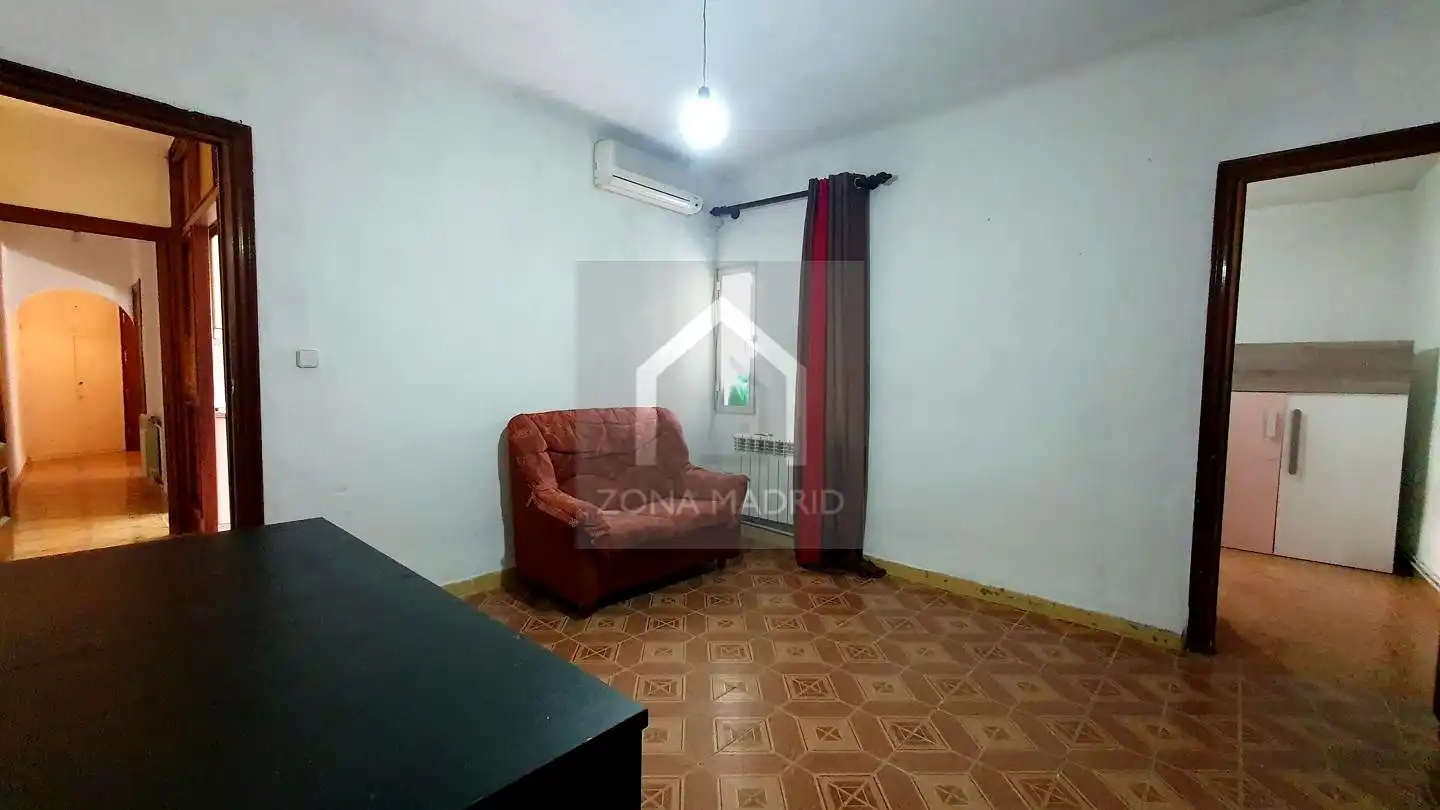 Piso con ascensor en venta en Avenida de San Diego, imagen 2