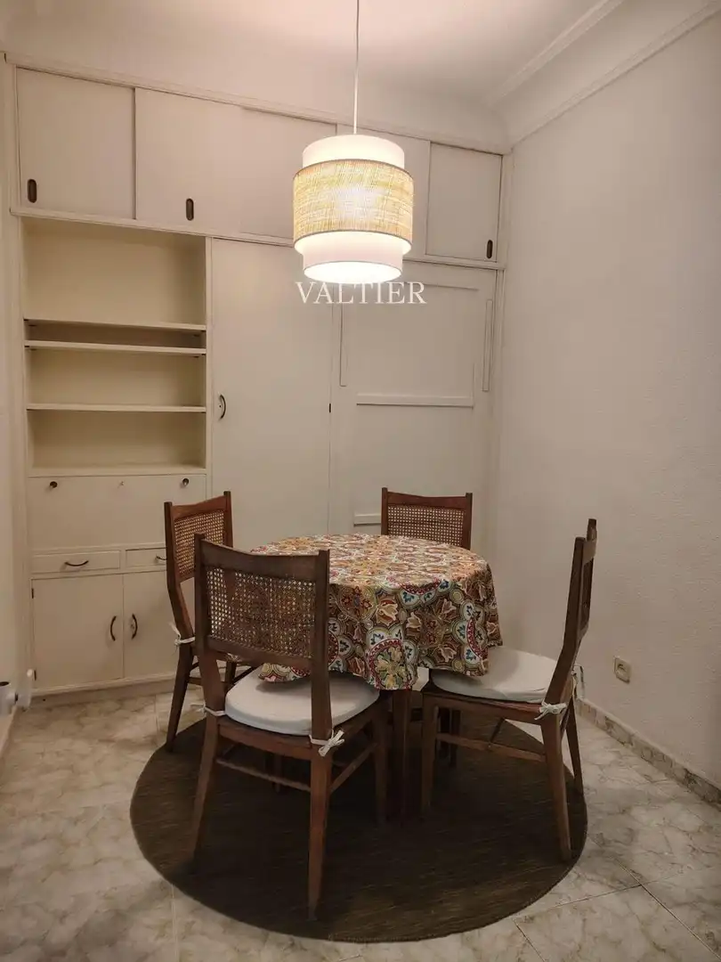 Comedor de Piso de alquiler en Madrid con Aire acondicionado y Amueblado