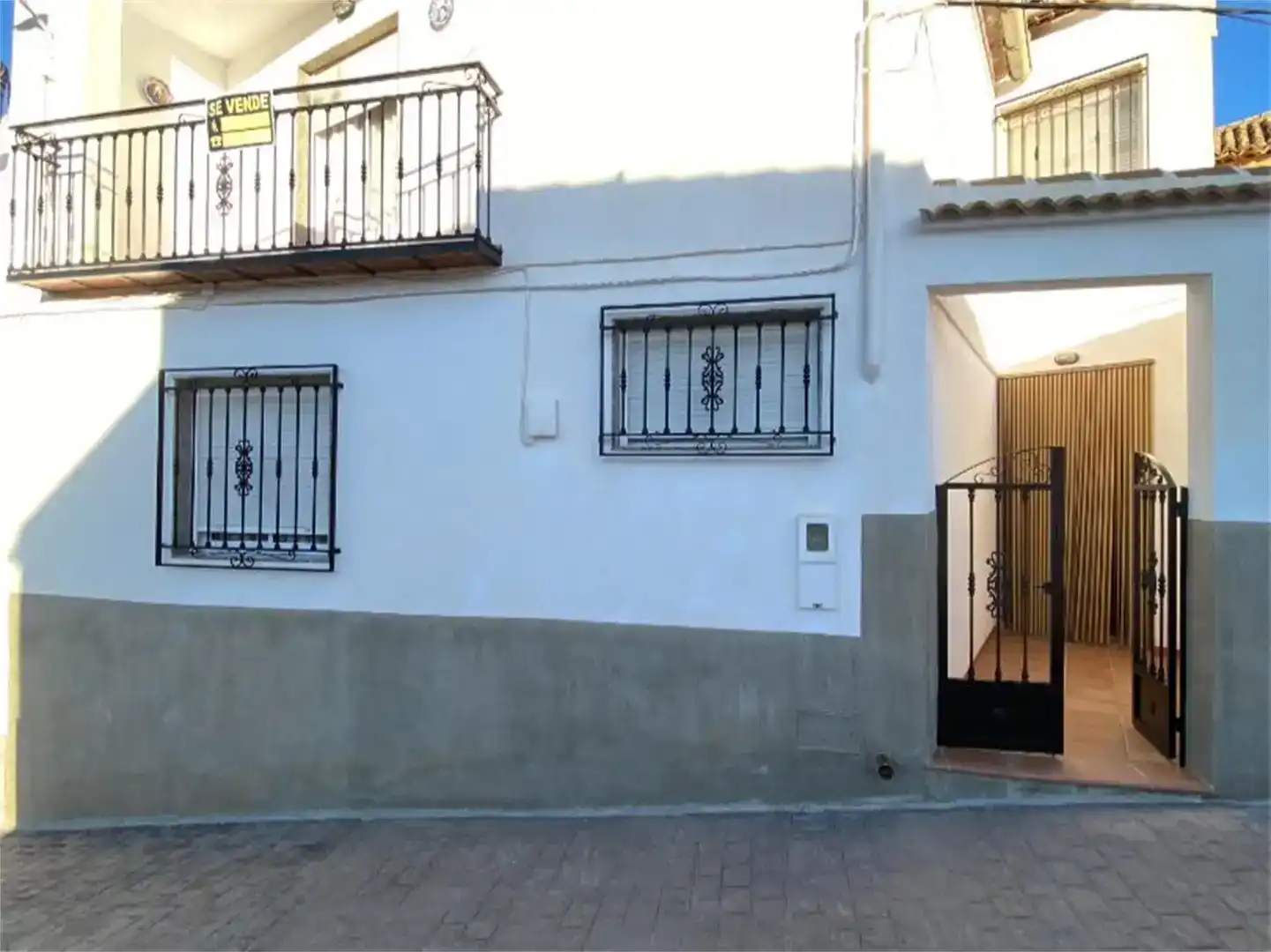 Vista exterior de Finca rústica en venda en Bélmez de la Moraleda amb Traster, Moblat i Balcó