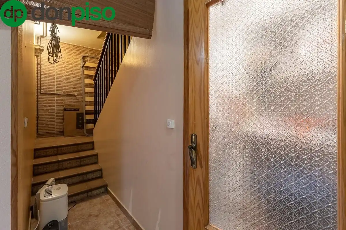 Casa o xalet en venda en Granada amb Aire condicionat, Calefacció i Terrassa