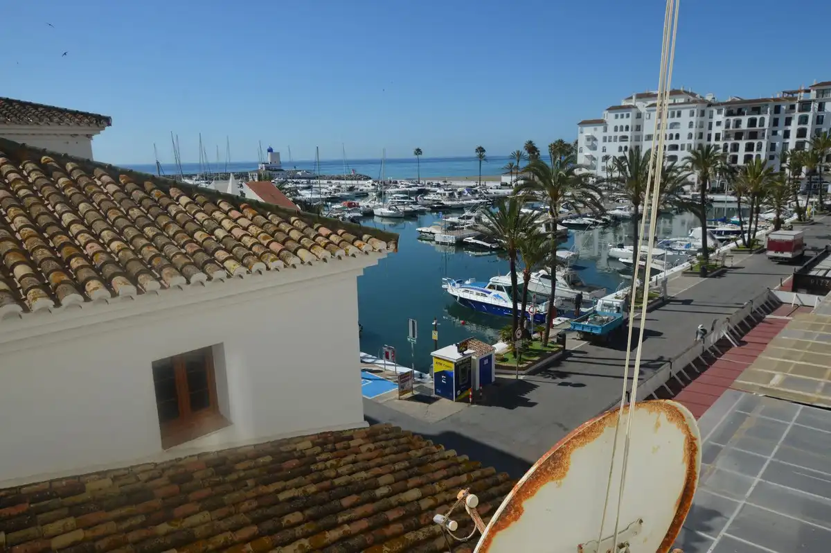 Apartament en venda a Puerto de la Duquesa