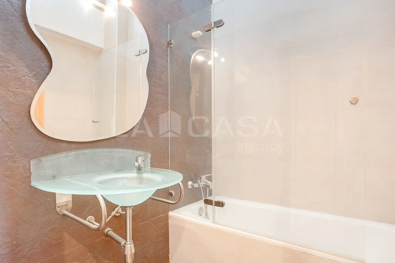 Haus mit Terrasse zum Verkauf in Corbera de Llobregat, imagen 29