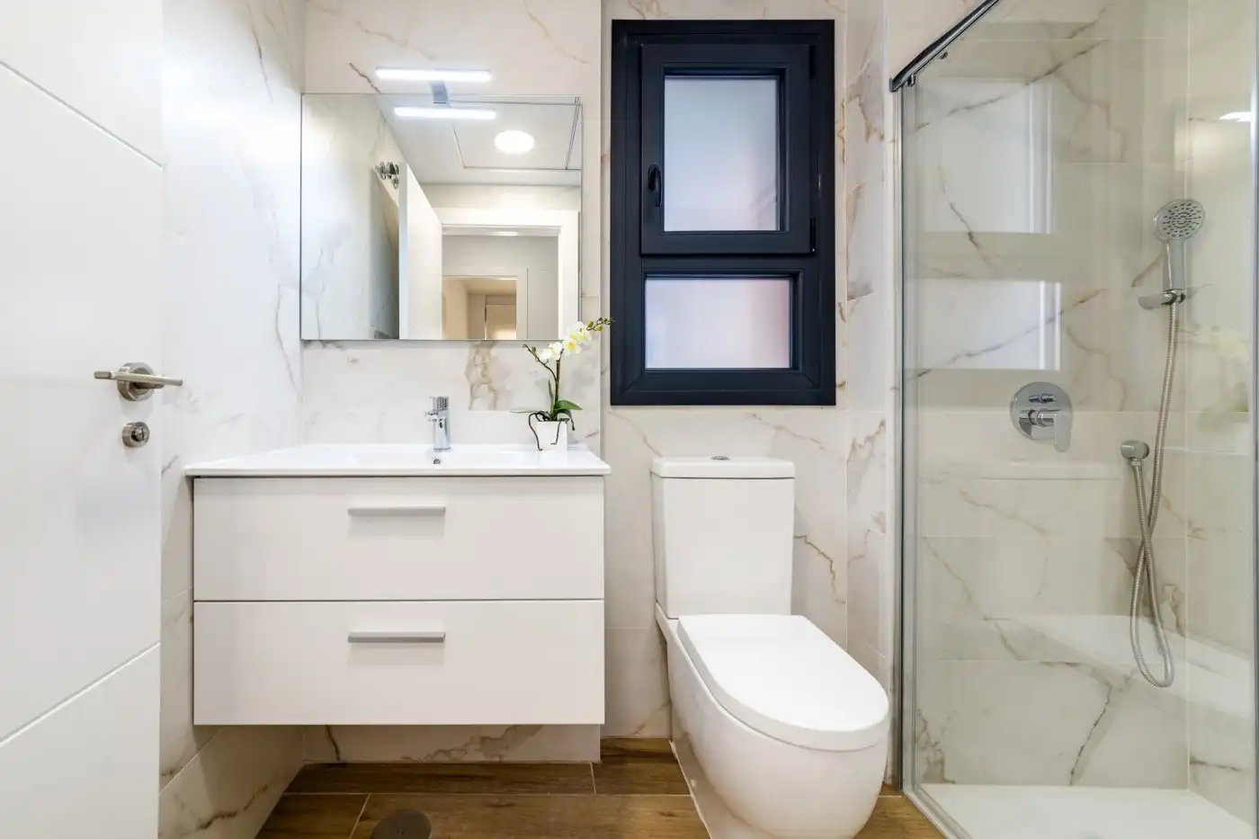 Bany de Apartament en venda en Villamartín amb Aire condicionat, Calefacció i Jardí privat