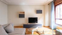 Sala d'estar de Pis en venda en Gijón  amb Calefacció, Parquet i Terrassa