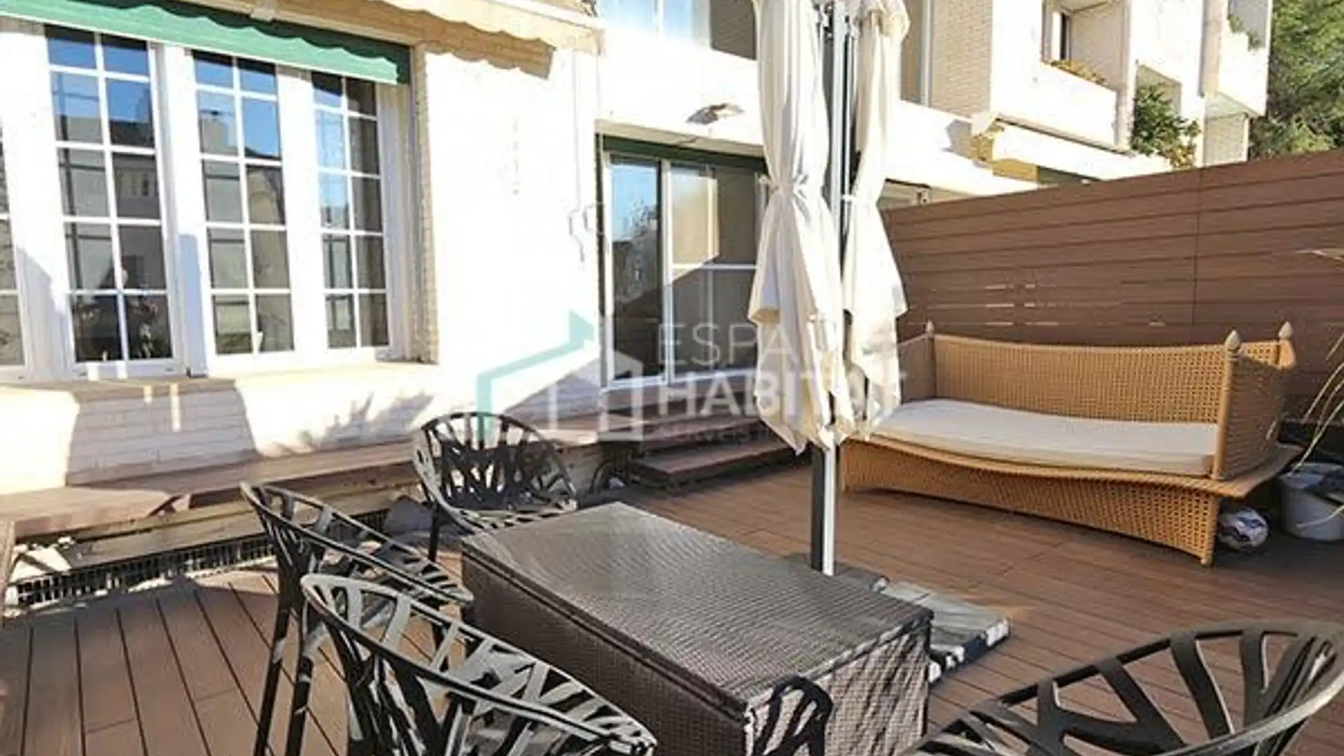 Terrace of Single-family semi-detached for sale in Sant Just Desvern  with Air Conditioner, Heating and Private garden