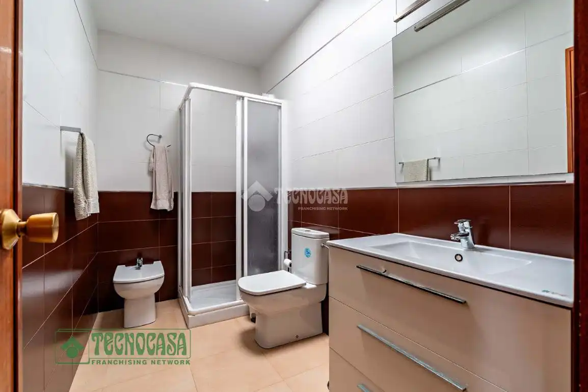 Baño de Casa adosada en venta en Roquetas de Mar