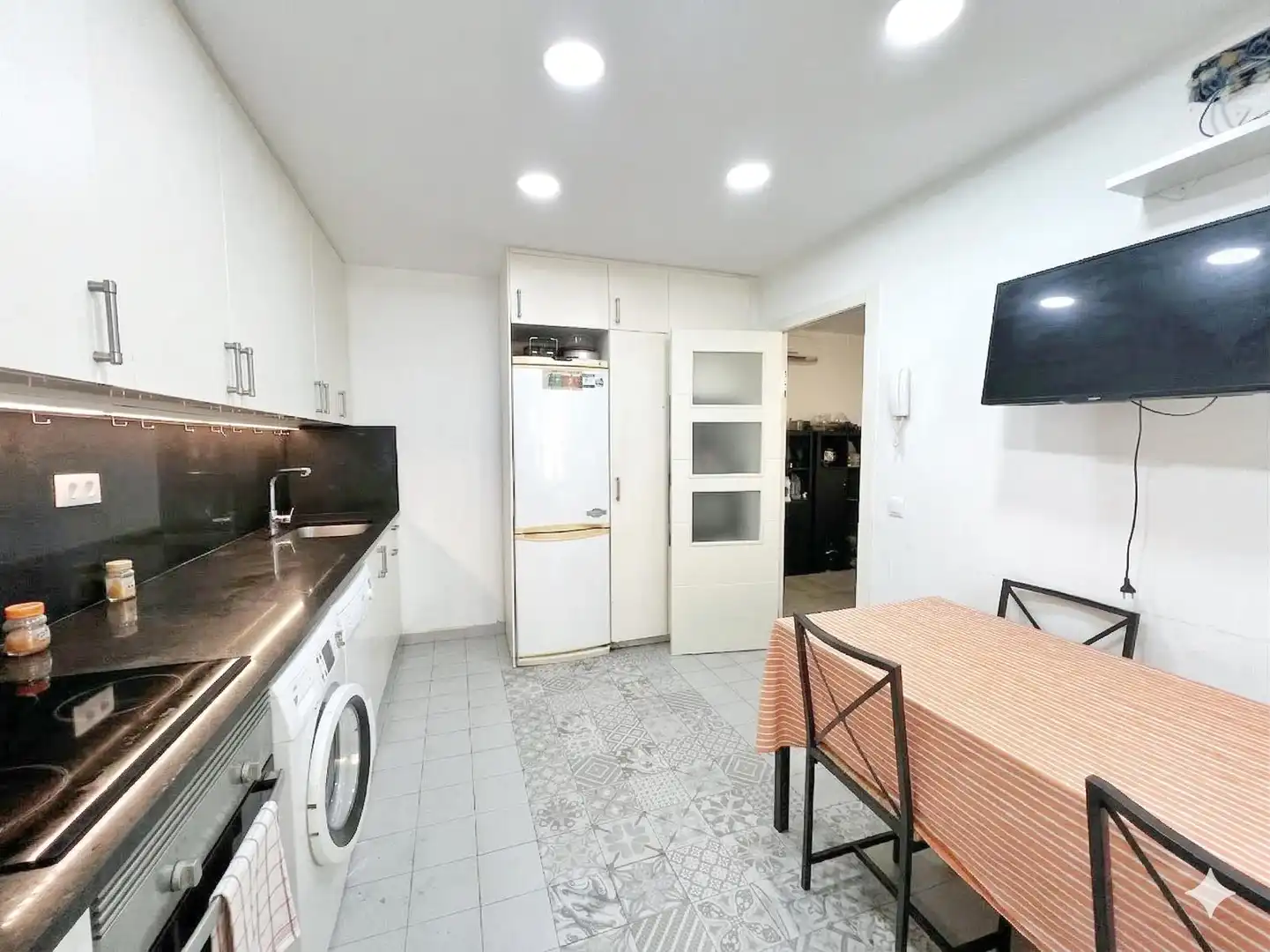 Piso con terraza en venta en Carrer de Muntaner 53, imagen 5