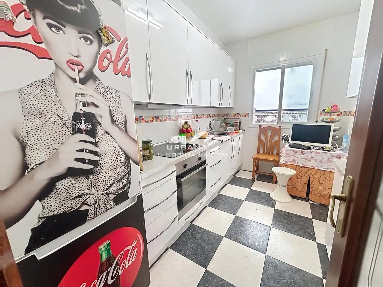 Cocina de Planta baja en venta en Lucena con Trastero