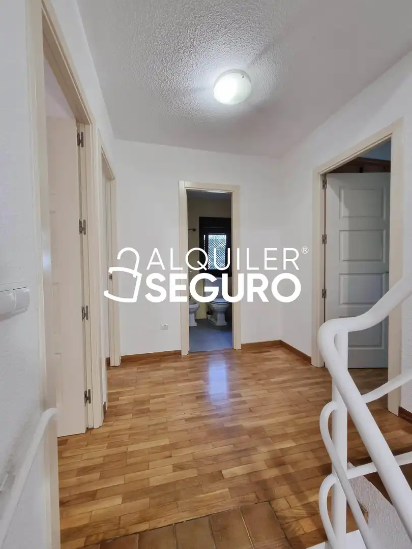 Habitación de Casa o chalet de alquiler en Pozuelo de Alarcón con Aire acondicionado, Calefacción y Terraza