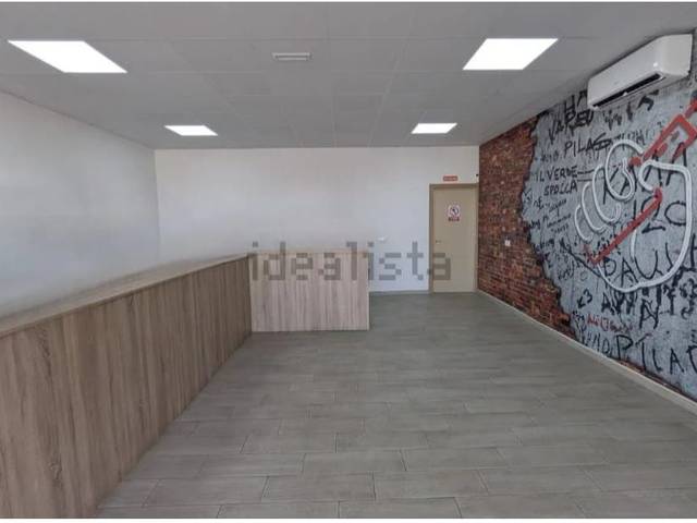 Local comercial en Alquiler en Calle Menéndez Pidal, 83 en Pilas