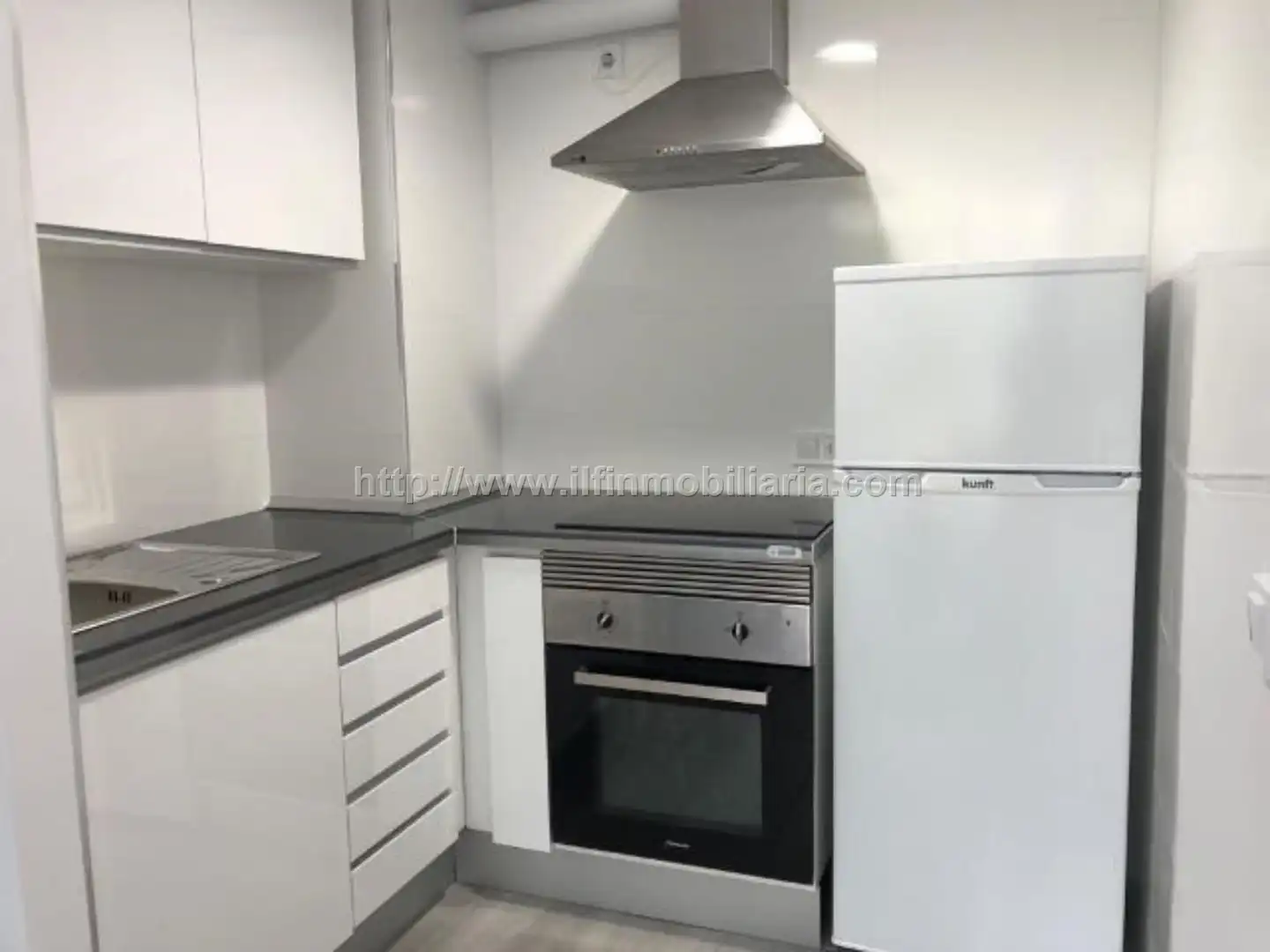 Cuina de Pis en venda en  Palma de Mallorca amb TV i Balcó