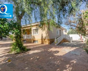Exterior view of House or chalet for sale in San Vicente del Raspeig / Sant Vicent del Raspeig  with Air Conditioner, Heating and Terrace