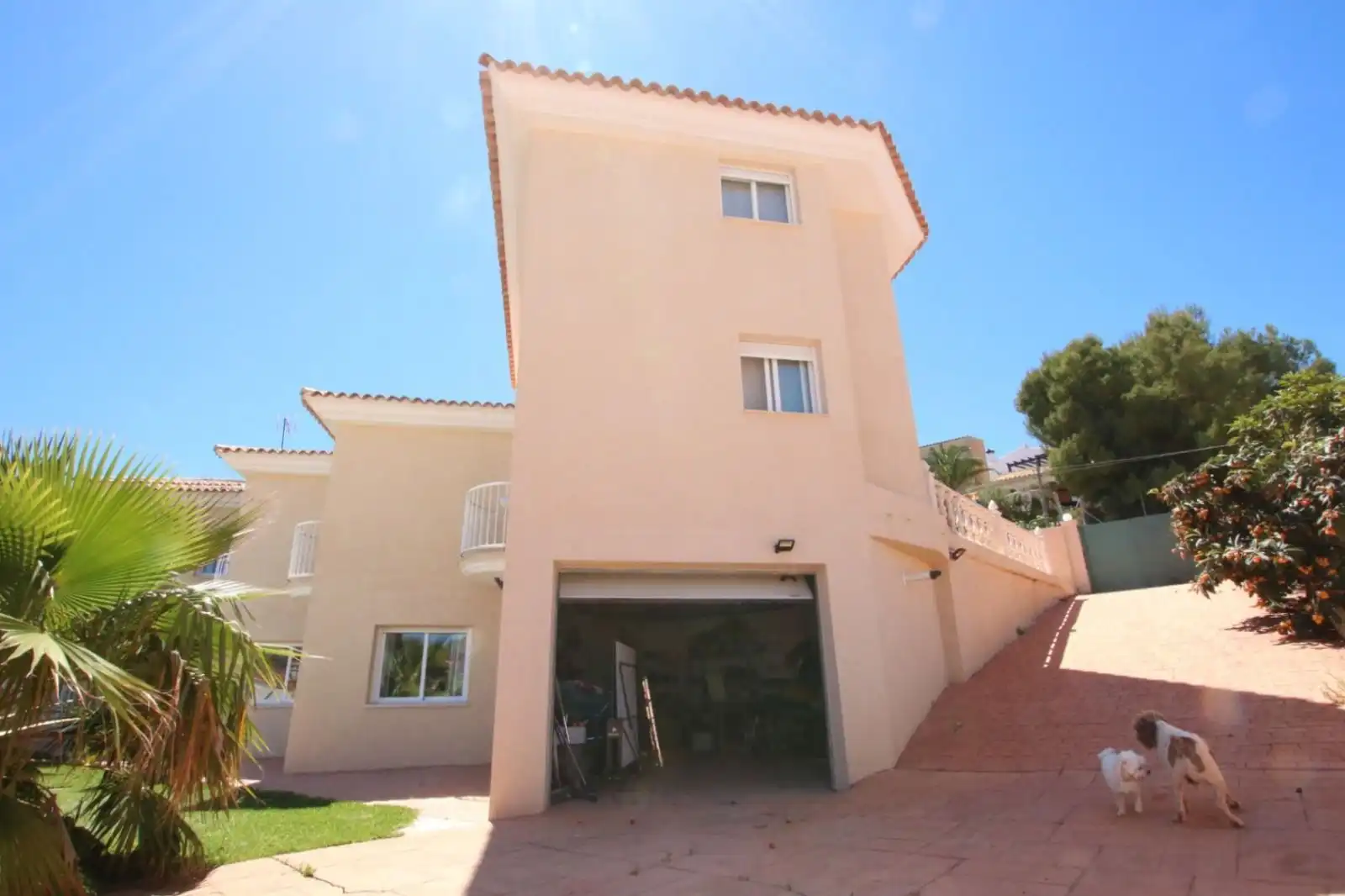 Exterior view of Houses for sale in L'Alfàs del Pi  with Air Conditioner, Heating and Private garden