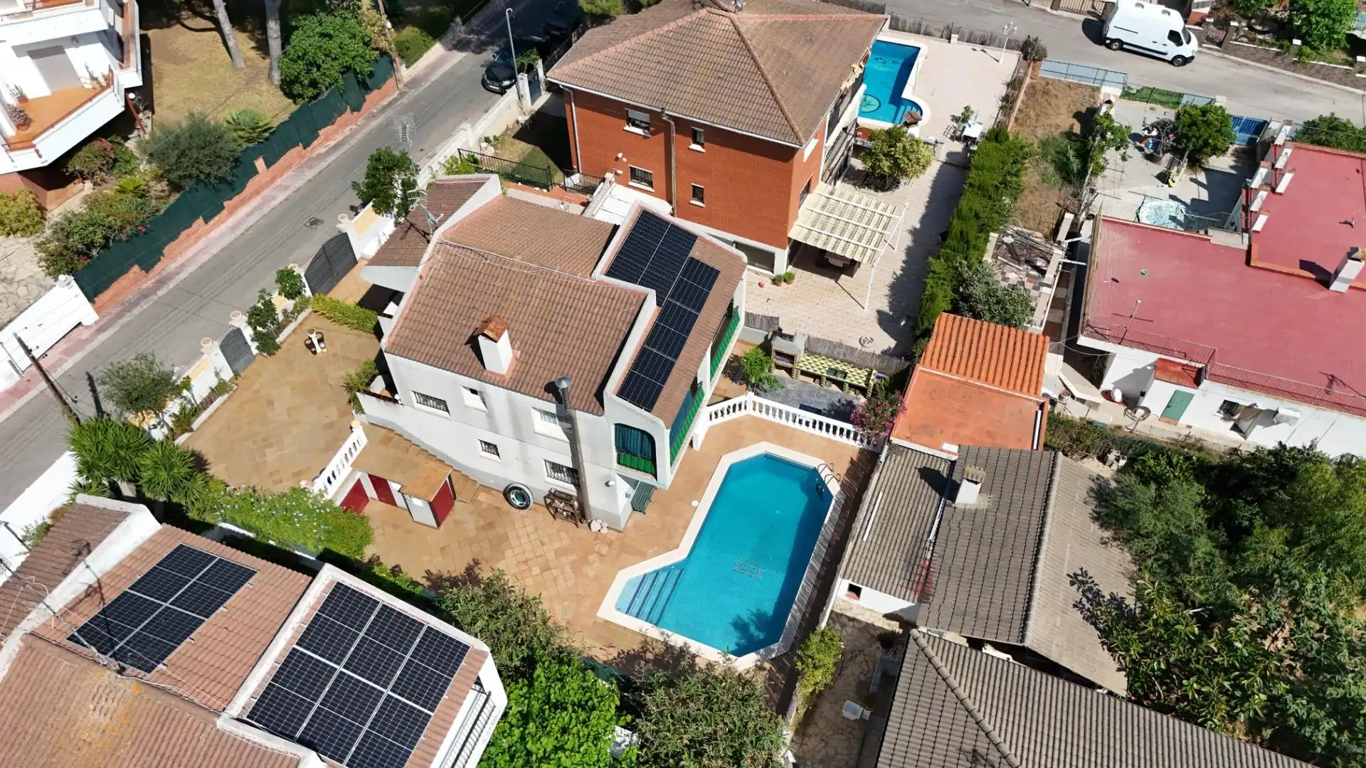 Außenansicht von Haus oder Chalet zum Verkauf in Cunit mit Heizung, Terrasse und Schwimmbad