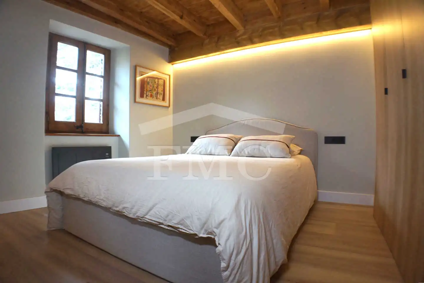Schlafzimmer von Haus oder Chalet zur Miete in Saillagouse mit Heizung, Privatgarten und Parkett