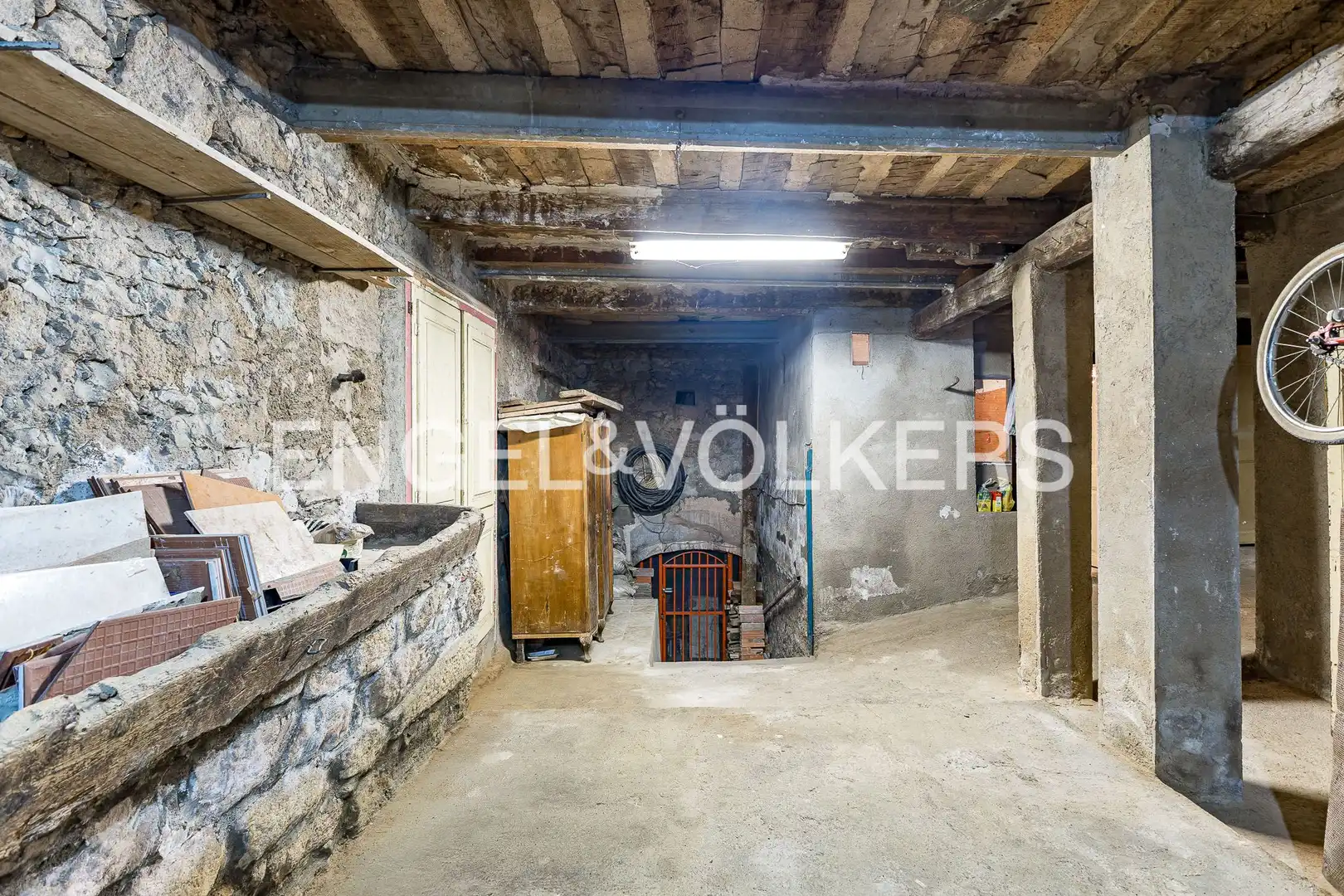 Houses for sale in Carrer Major, Cercs