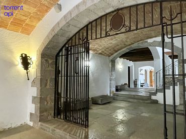 Casa rústica amb piscina en venda a Torroella de Montgrí