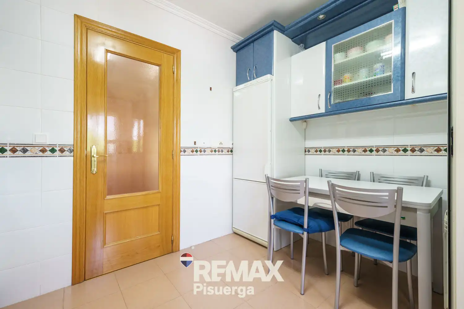 Cocina de Piso en venta en Valladolid con Aire acondicionado, Calefacción y Jardín privado