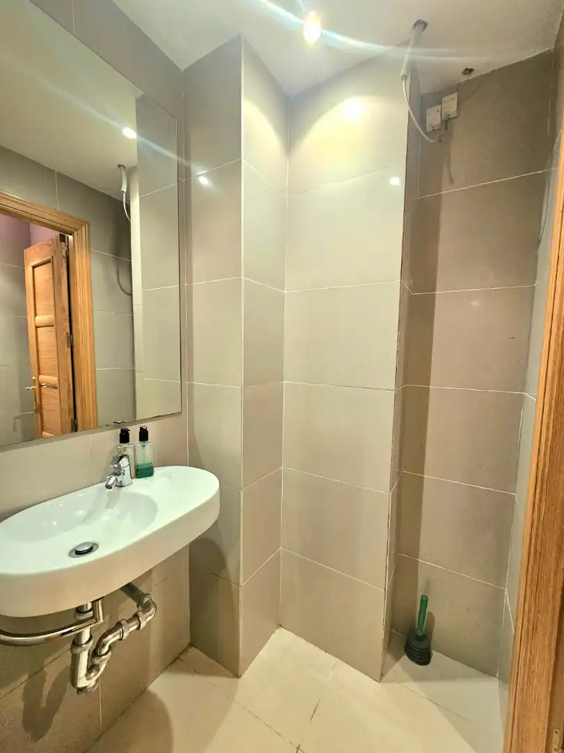 Baño de Local en venta en Barrio de Salamanca