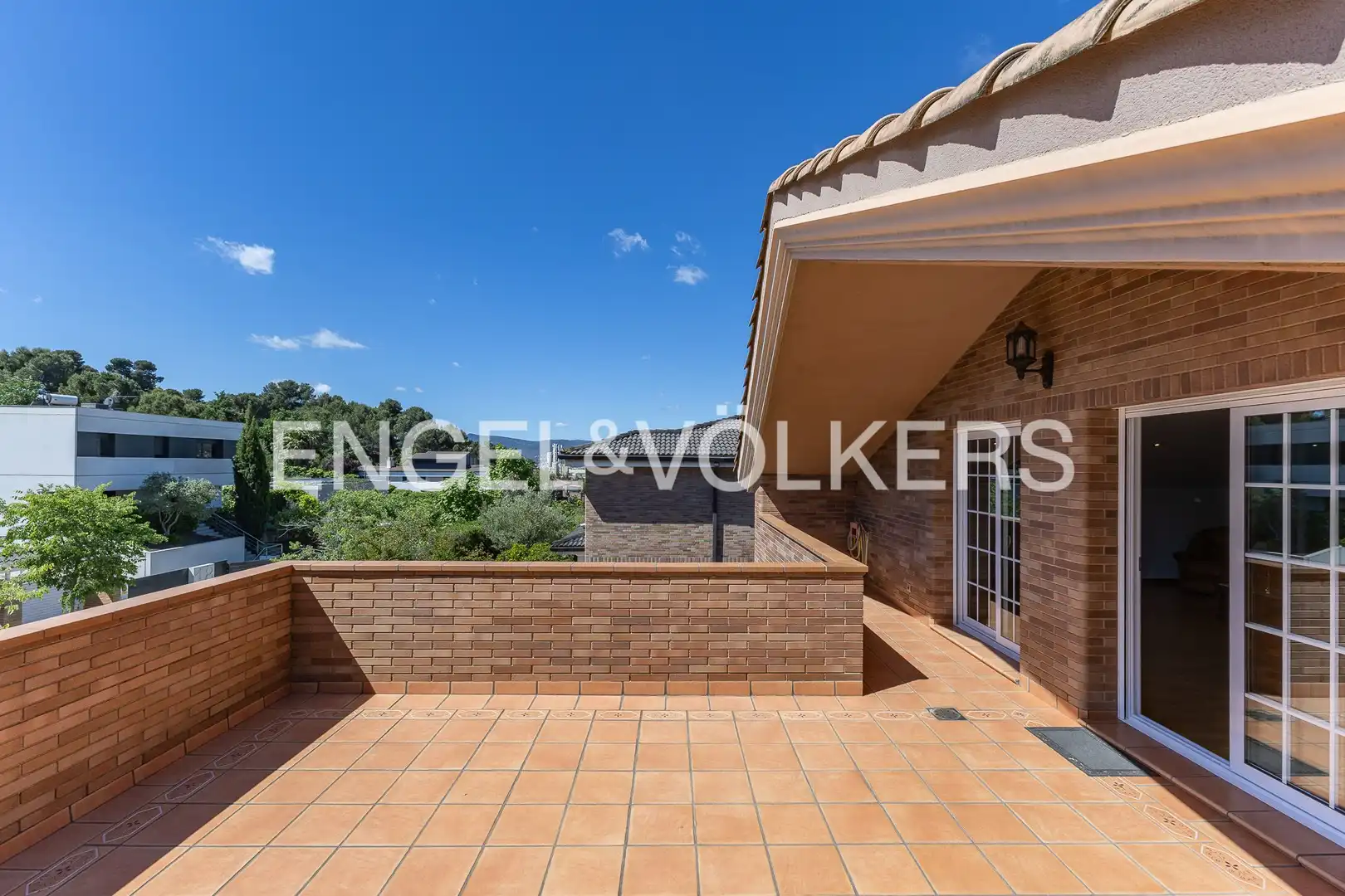 Terraza de Casa o chalet en venta en Molins de Rei con Aire acondicionado, Calefacción y Jardín privado