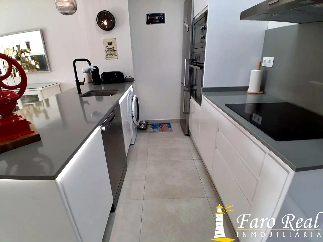 Cocina de Apartamento de alquiler en Sanlúcar de Barrameda con Aire acondicionado y Amueblado