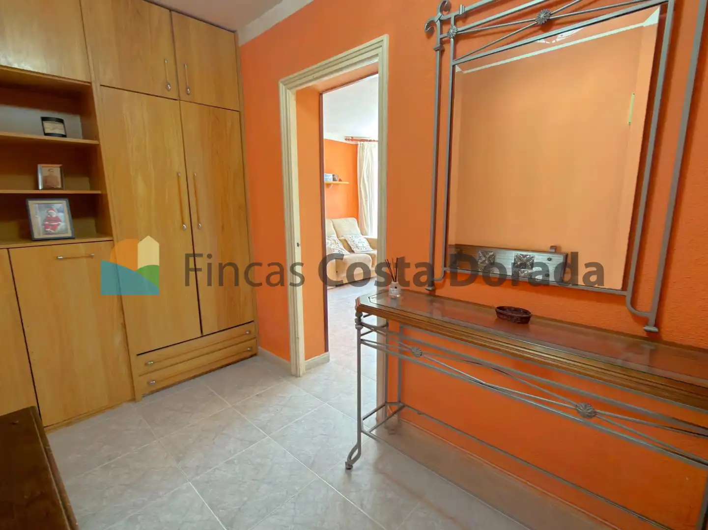 Planta baja en venta en Vilanova i la Geltrú con Aire acondicionado, Jardín privado y Terraza