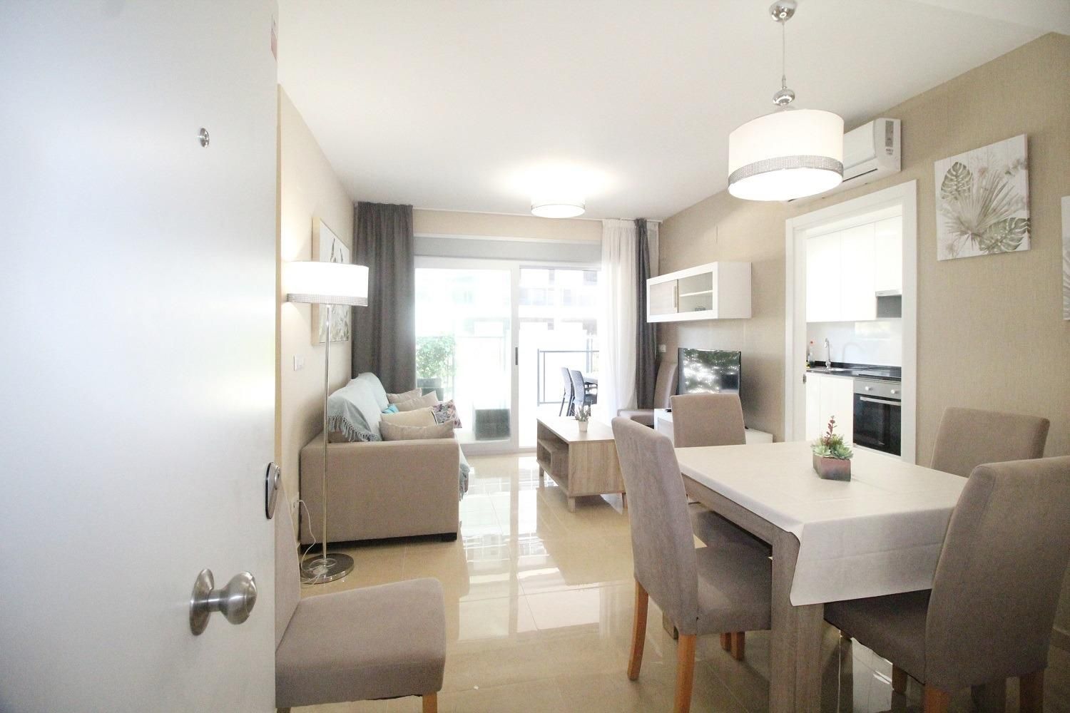Sala d'estar de Pis en venda en Oropesa del Mar / Orpesa amb Aire condicionat, Jardí privat i Terrassa