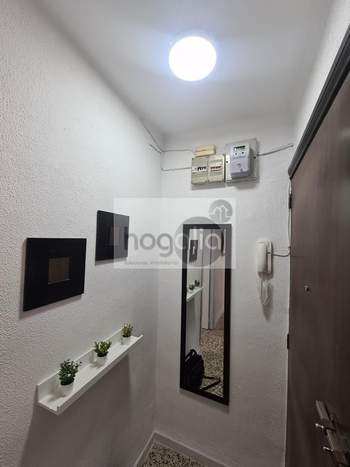 Flat to share in  Sevilla Capital  with Air Conditioner and Furnished