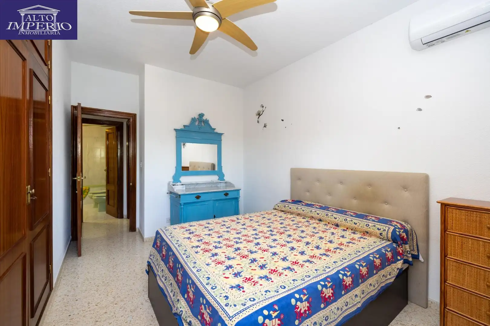 Villa mit Pool zum Verkauf in Calle Lindaraja, imagen 24